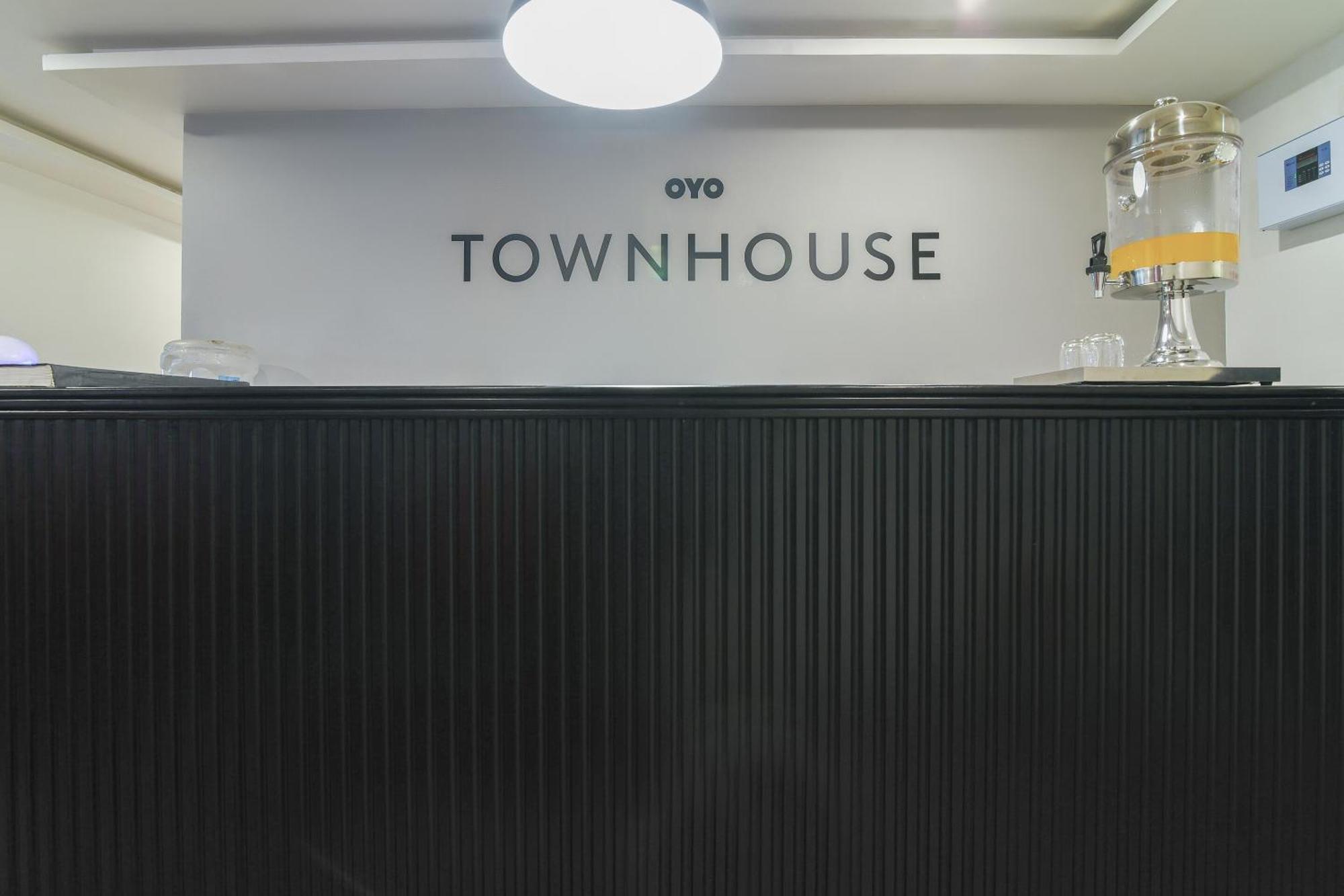 Super Townhouse Spruce Bellandur Hotel 4*